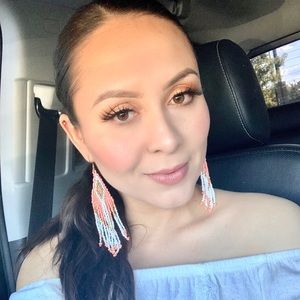 Meet your Posher, Cecilia